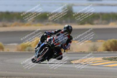 media/Oct-08-2022-SoCal Trackdays (Sat) [[1fc3beec89]]/Turn 14 (1050am)/